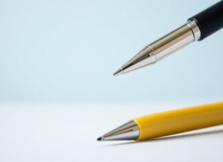 E-Ticaret Dünyasında Kalem ve Kirtasiye Ürünleri Pens and stationery products in the e-commerce world